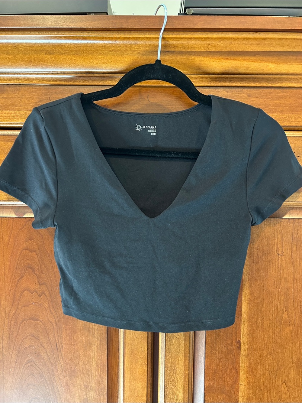 Aerie Offline Black V-Neck Cropped Top